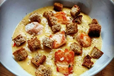 Крем-суп с лососем