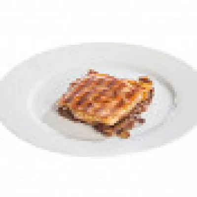 Мясной пирог с темным пивом