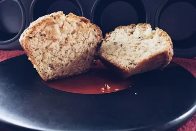 Кексы с арахисовым маслом и фундуком