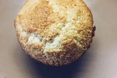 Нежные кексы с кокосовой стружкой