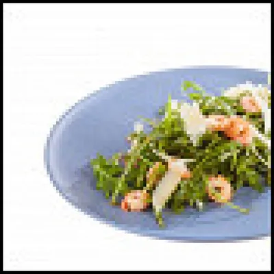 Салат с рукколой и креветками