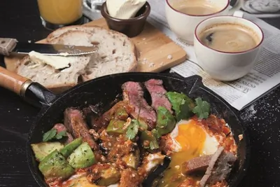 Завтрак со стейком