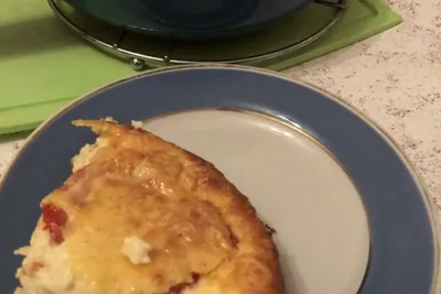 Омлет с сыром и помидорами