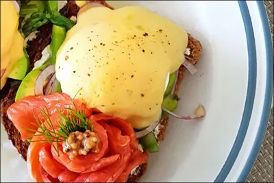Яйца Бенедикт с семгой