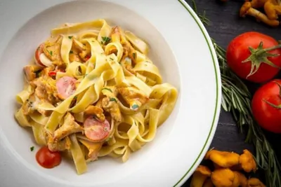 Феттучини с лисичками и эстрагоном