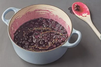 Лимонно-имбирный поссет с компотом из голубики и лимона