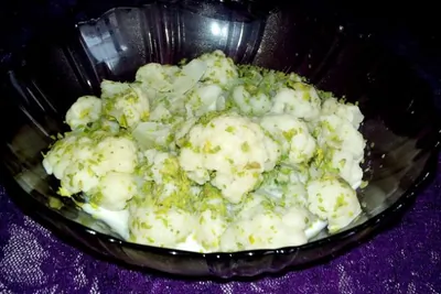 Салат из цветной капусты со сливками