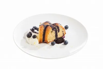 Миндальный кекс с творожным кремом