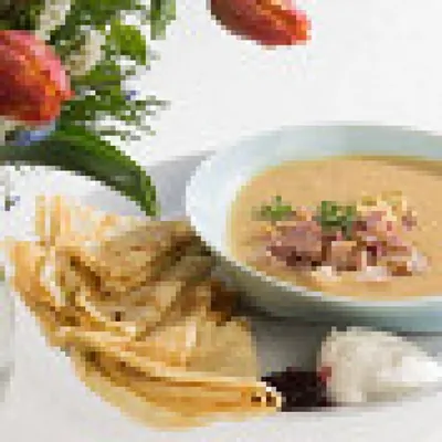 Гороховый суп с блинчиками