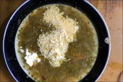 Щи из щавеля и зелени