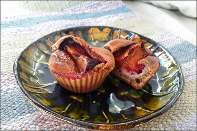 Кексы со сливами