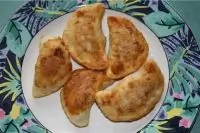 Картофельные чебуреки с курицей