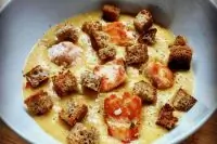 Крем-суп с лососем