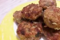 Сочные котлеты из курицы