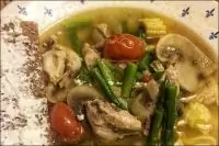 Том ям с шампиньонами