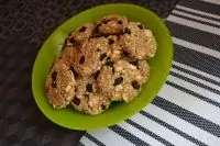 Ореховые хлебцы из овсянки в духовке