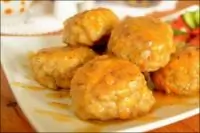 Рыбные шарики в соусе