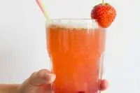 Клубничный микс с зеленым чаем