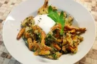 Лисички в сметане