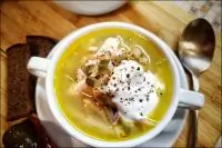 Рассольник с курицей и репой