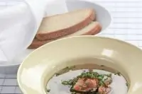 Уха из головы кижуча с ламинарией японской