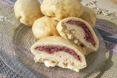 Сладкие паровые булочки с фасолью