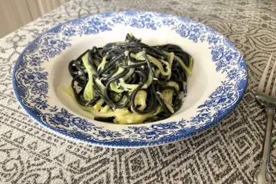 Паста с цукини и ромом