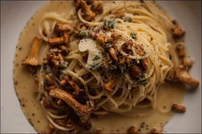 Домашняя паста с грибным рагу