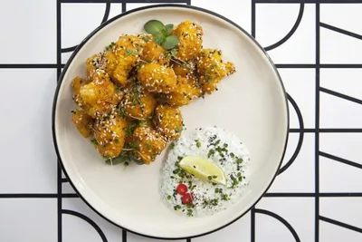 Цветная капуста в апельсиновой панировке