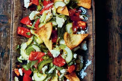 Таджикский хлебный салат