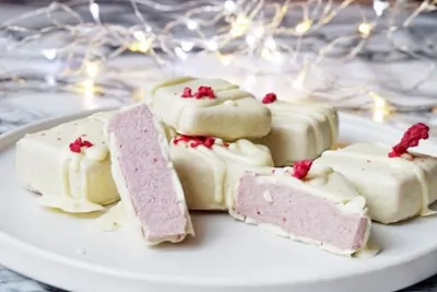 Ягодные пирожные