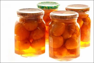 Варенье из абрикосов с косточками внутри