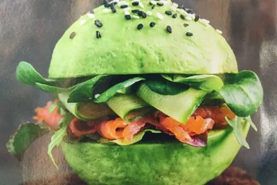Бургер из авокадо