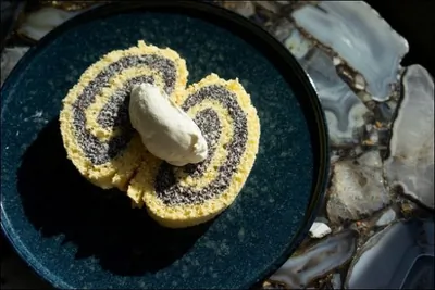 Рулет с маком и маскарпоне