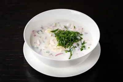 Окрошка с ветчиной на кефире