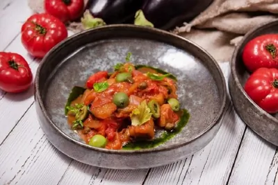 Капоната из баклажанов и оливок ночеллара