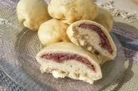 Сладкие паровые булочки с фасолью