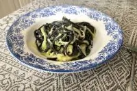 Паста с цукини и ромом