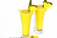 Смузи из фруктов и ряженки