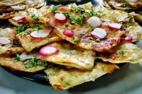 Лепешки с сыром, грибами и зеленью