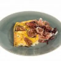 Фриттата с инжиром и прошутто