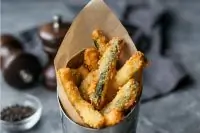 Авокадо фри в миндальной панировке