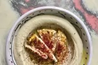 Хумус с курицей