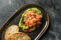 Тартар лососевый