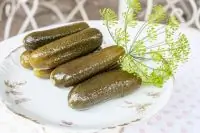 Соленые огурцы по бабушкиному рецепту