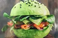 Бургер из авокадо