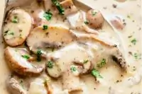 Сливочный суп с шампиньонами