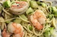 Паста с цукини и креветками