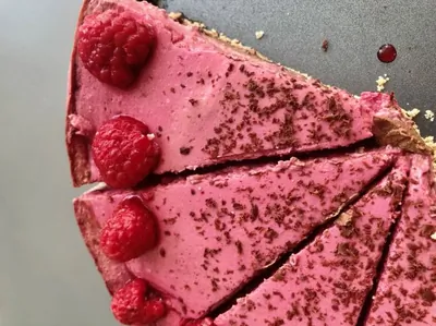 Шоколадно-малиновый а-ля чизкейк на греческом йогурте
