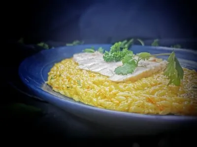 Паста орзо с карри и курицей